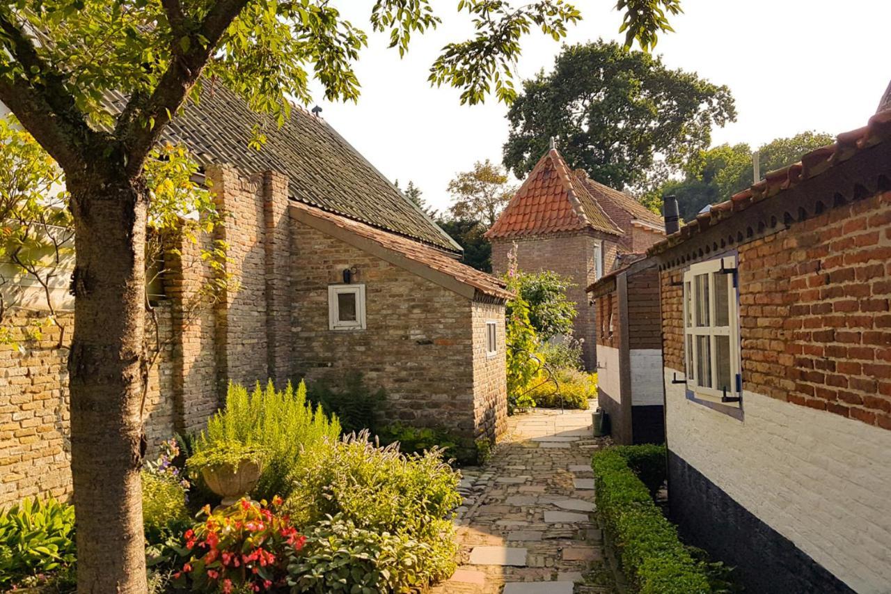Countryside Bliss: Historic Cottage By The Sea Burgh-Haamstede Buitenkant foto