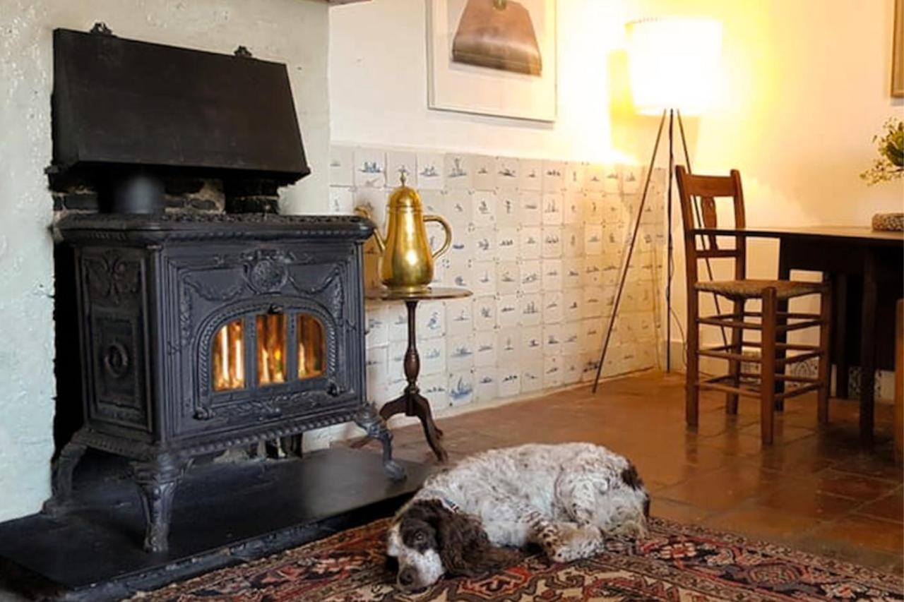 Countryside Bliss: Historic Cottage By The Sea Burgh-Haamstede Buitenkant foto